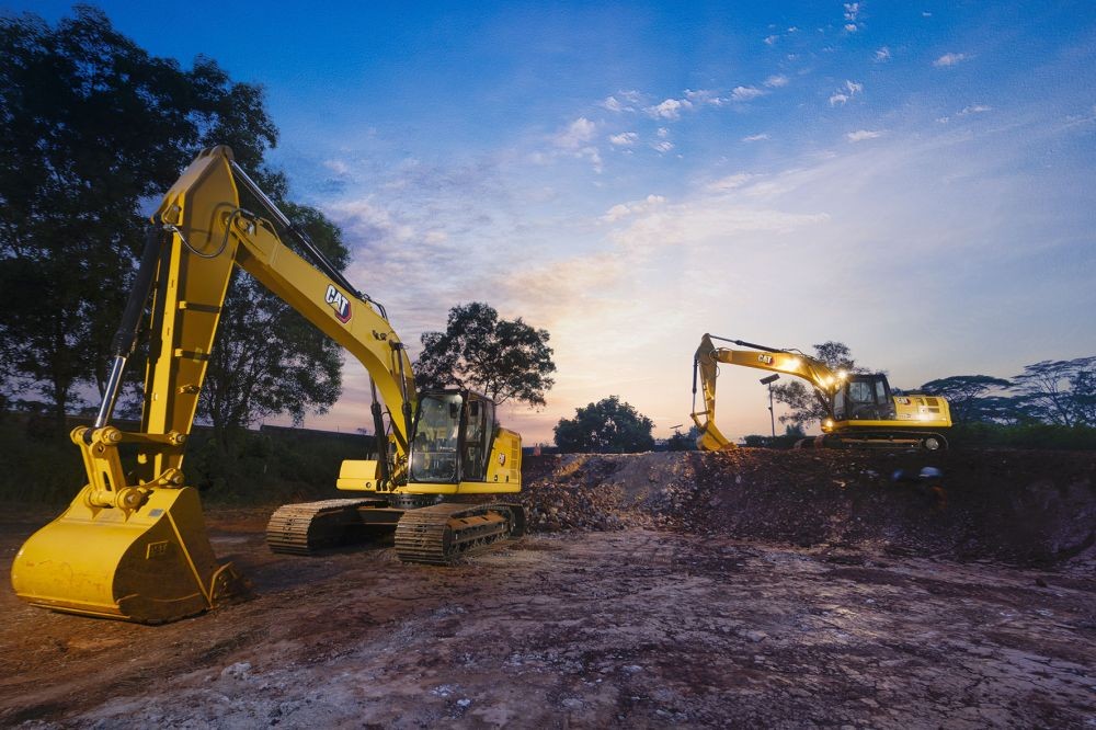 10 Potret Panduan Cara Mengoperasikan Ekskavator Saat di Kemiringan