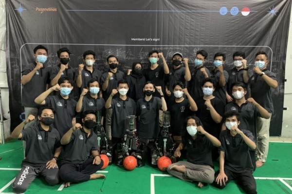 Tim Robot ITS Sabet Dua Gelar di Kompetisi Internasional