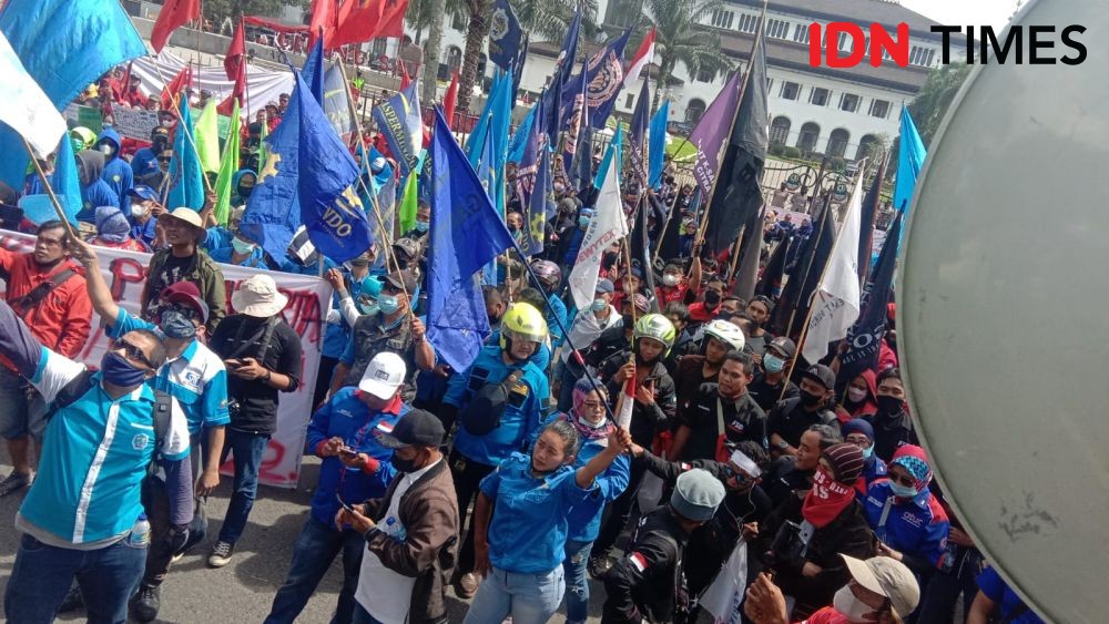 UMK 2022 Kab. Bandung Tak Naik, Buruh Ancam Mogok Kerja