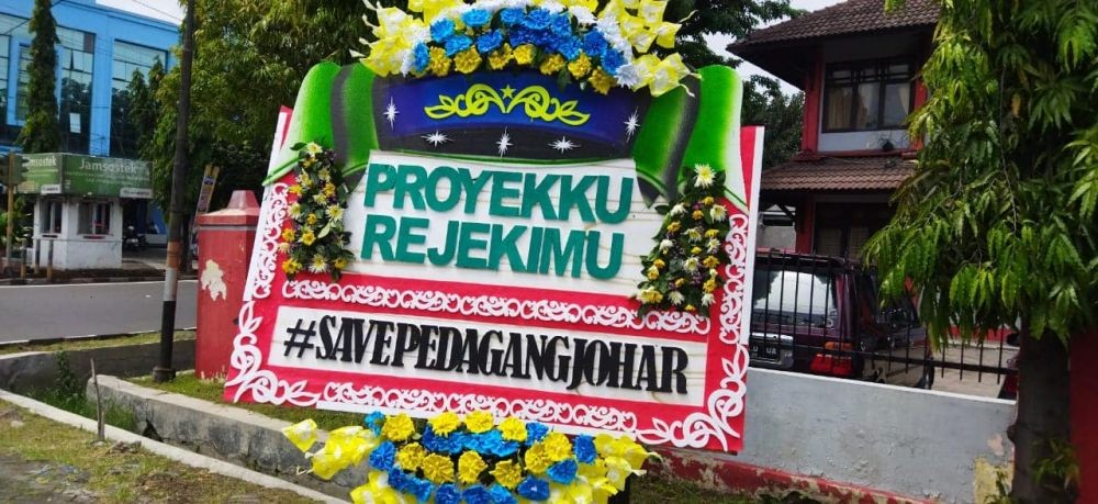 Pedagang Pasar Johar Semarang Geruduk Kantor Dinas Perdagangan