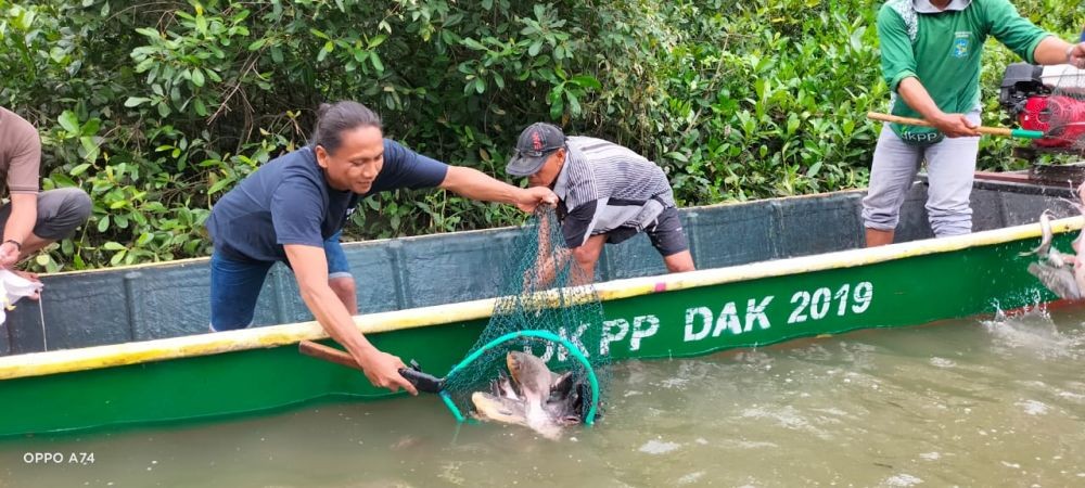 Belajar Menghargai Kehidupan dari Tradisi Fang Sheng Umat Budha