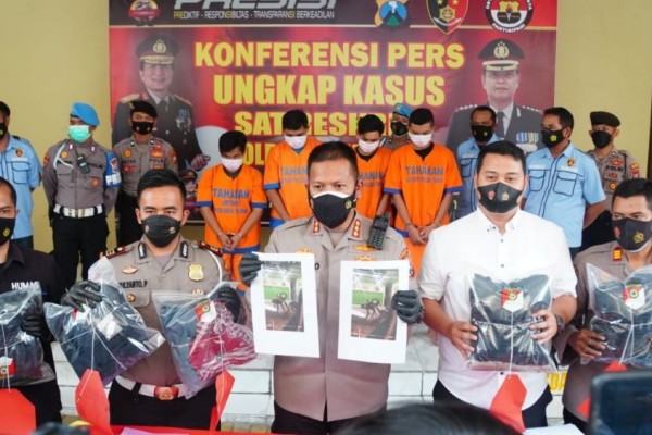 Lapor ke Polisi, Sekelompok Pemuda Ini Malah Jadi Tersangka Pengeroyok