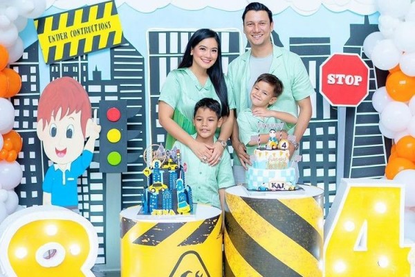 10 Potret Meriah Ulang Tahun Juna dan Kai, Anak Titi Kamal
