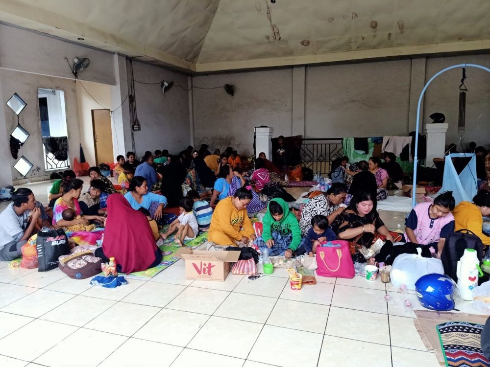 Kunjungi Lokasi Banjir di Makassar, Danny Akui Kali Ini yang Terparah