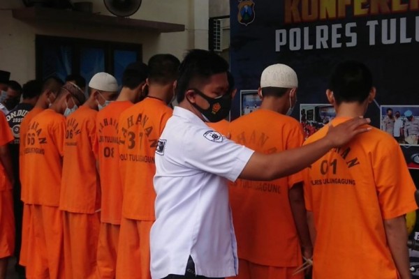 Marak Penganiayaan Oleh Anggota Silat, Belasan Orang Diringkus