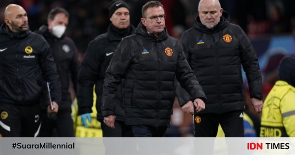 Ralf Rangnick Kecam Manajemen Manchester United yang Pelit