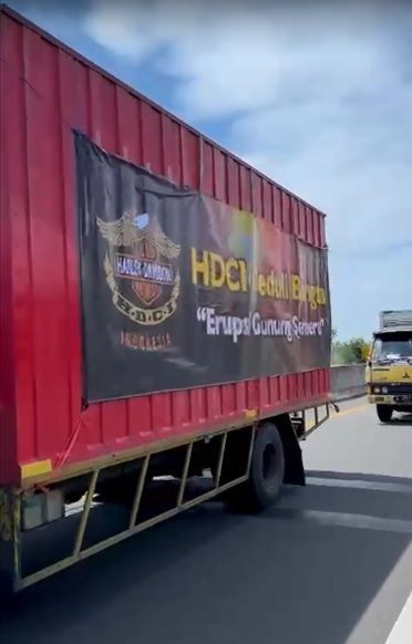 HDCI Peduli Kirim Bantuan Logistik untuk Korban Erupsi Gunung Semeru