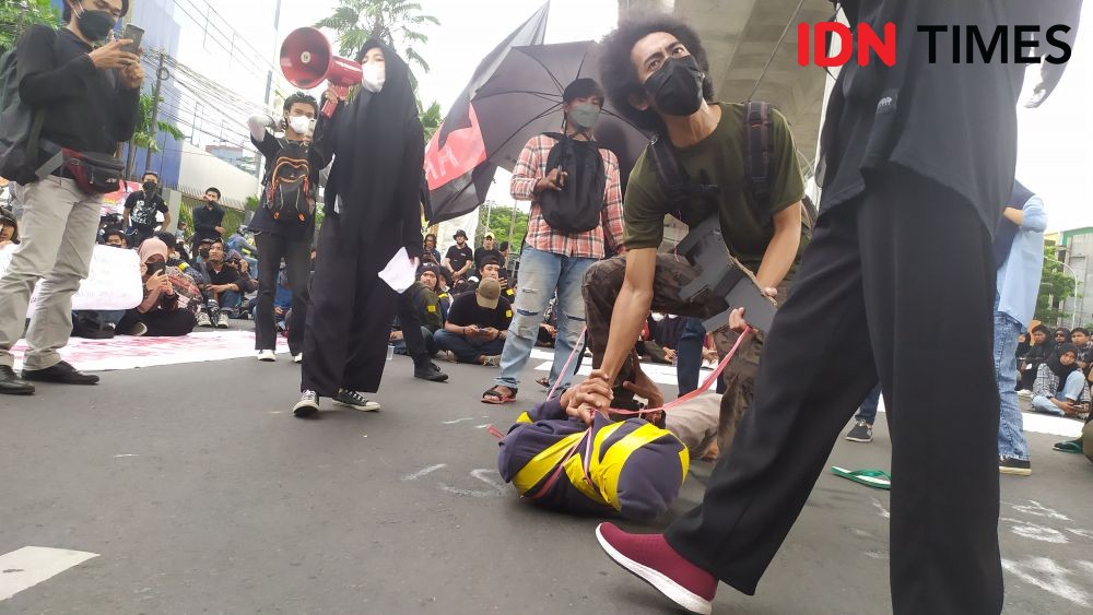 Aksi Hari HAM di Makassar, Ini Tuntutan untuk Rezim Jokowi-Ma'ruf