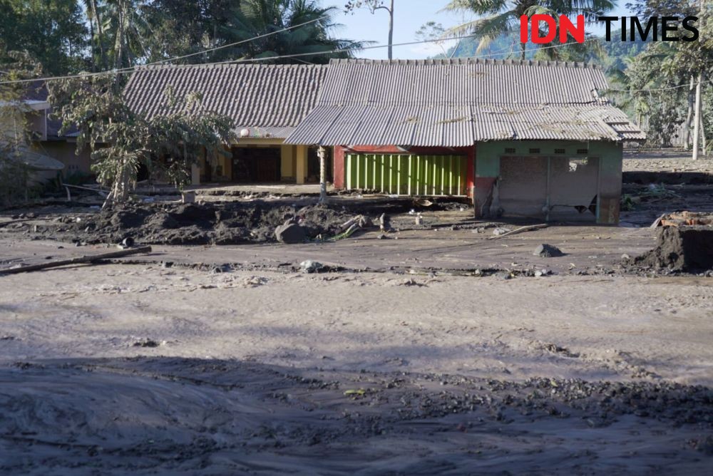 Kamar Kajang, Dusun Asri yang Kini Tenggelam Pasir Erupsi