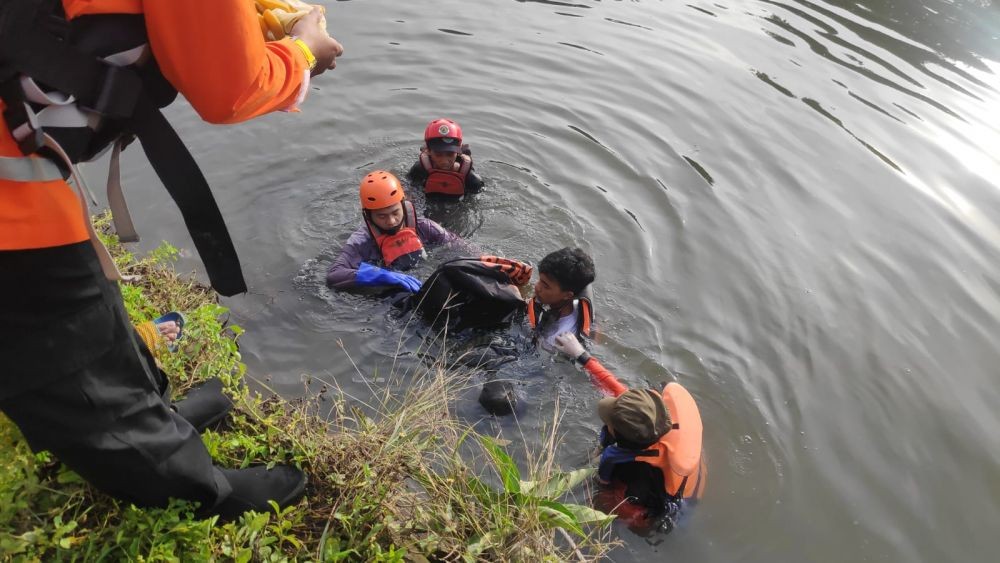 Pemuda Ditemukan Tewas Tenggelam di Kanal Pampang Makassar