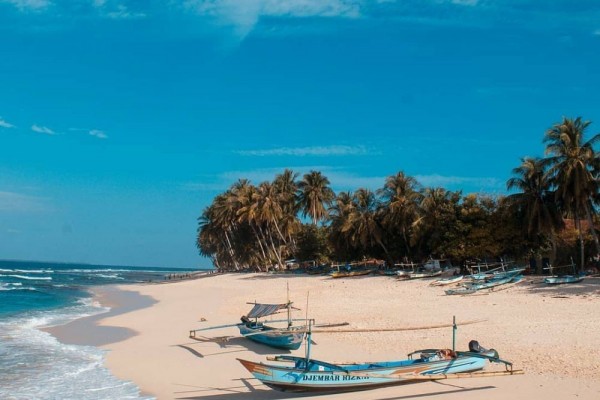 Pulau Pisang Lampung: Daya Tarik, Lokasi, dan Biaya