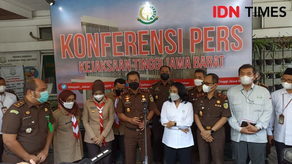 Terdakwa HW, Pemerkosa Santriwati Bandung Dapat Dana PIP dan BOS