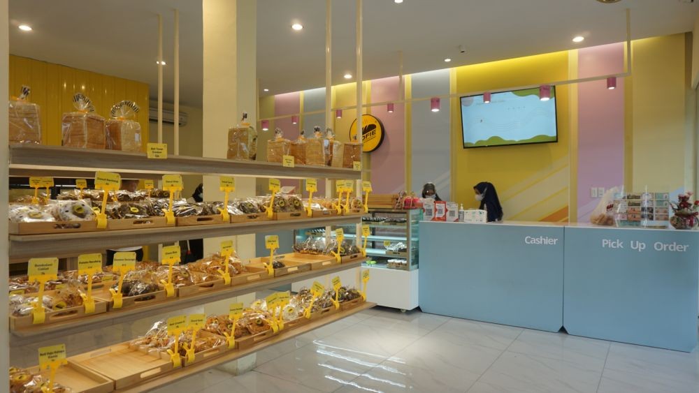 Cerita Jovan Dengan Jofie Bakery, Tempat Kue Ultah Kekinian