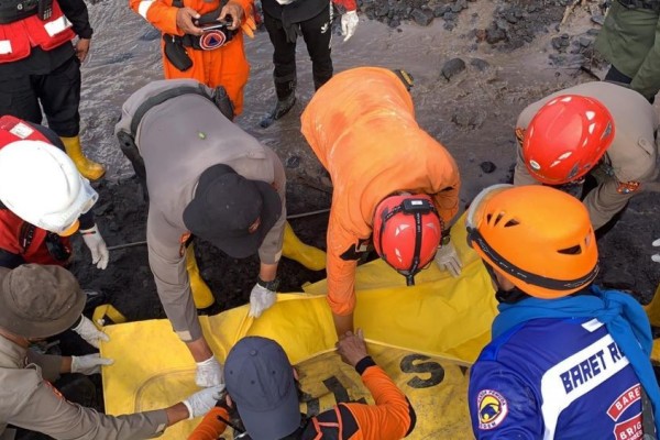 36 Masih Hilang, Operasi SAR Korban Erupsi Semeru Ditutup