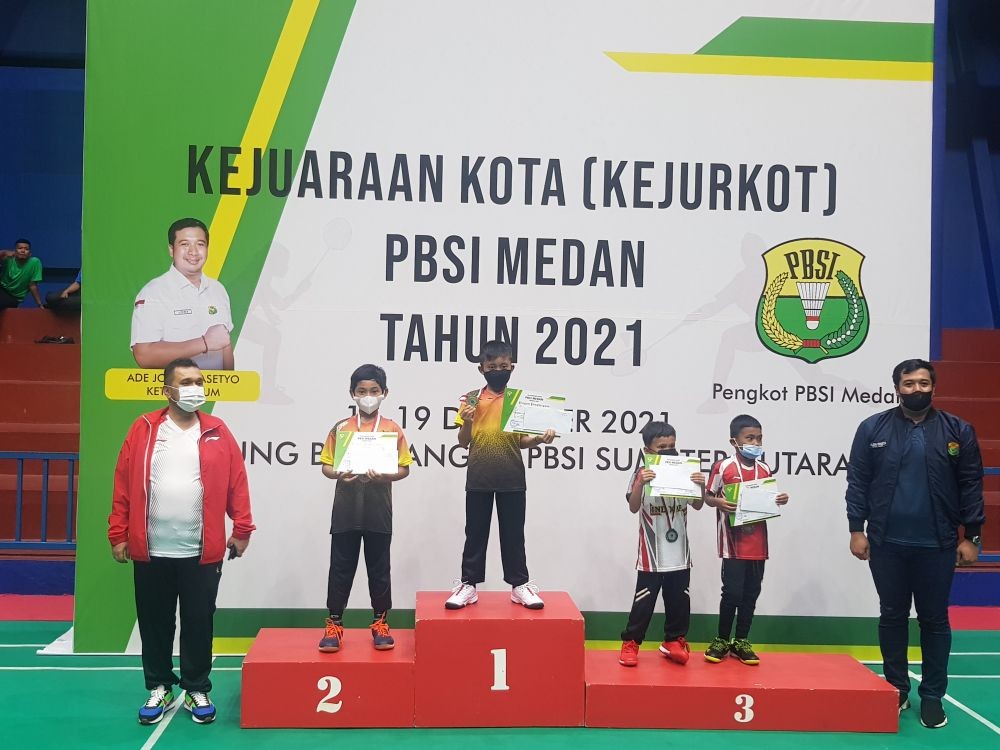 Kejurkot PBSI Medan Berakhir, Indocafe Juara Umum