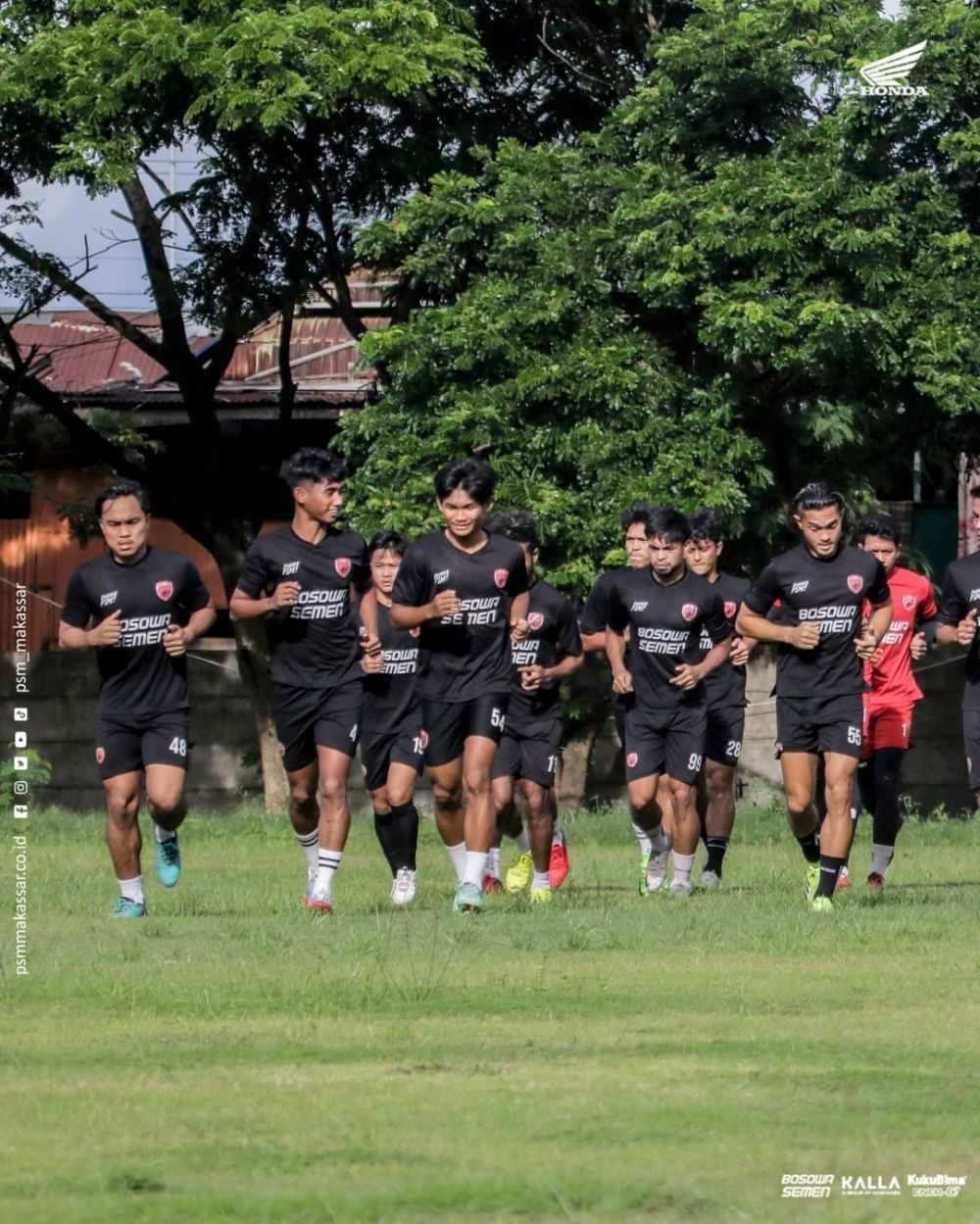 Pelatih Baru PSM Makassar Segera Terbang ke Indonesia