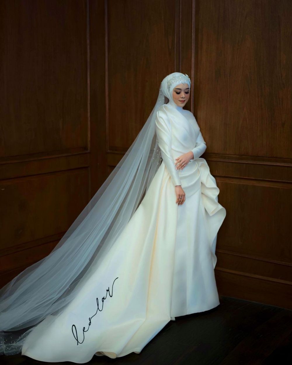 Dress Hijab Untuk Resepsi Look Pengantin Yang Megah