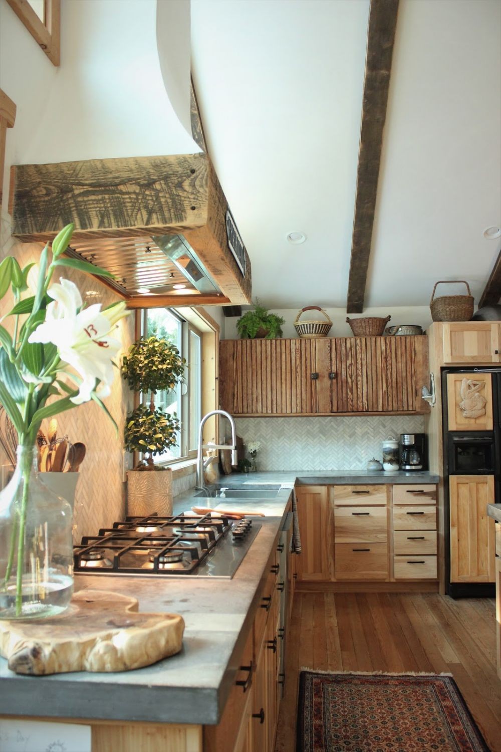 9 Desain Kitchen Set Bergaya Rustic