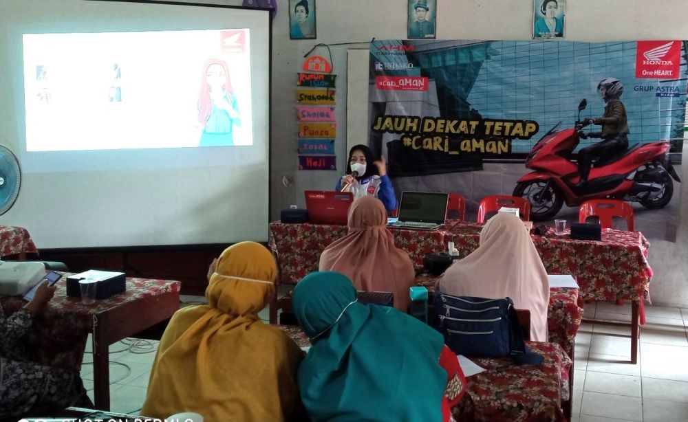 1.000 Perempuan Indonesia Ikut Edukasi Sadar Keselamatan Berkendara