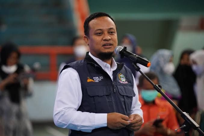 Danny Minta Dokumen AMDAL Proyek Kereta Api Makassar Diuji Kembali