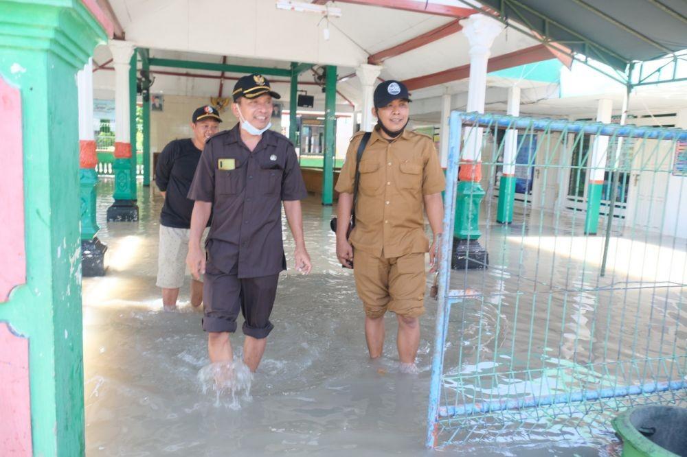 Ratusan Rumah Warga Kapas Bojonegoro Terendam Banjir