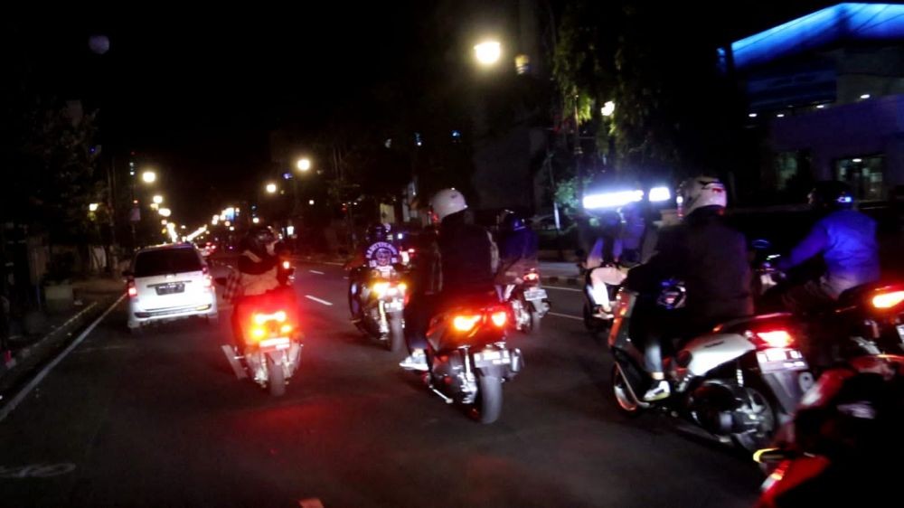 Awasi Malam Tahun Baru, Yana Mulyana Keliling Kota Bandung Pantau Keramaian