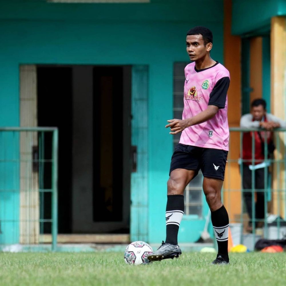 PSM Makassar Umumkan Julyano Pratama sebagai Rekrutan Baru