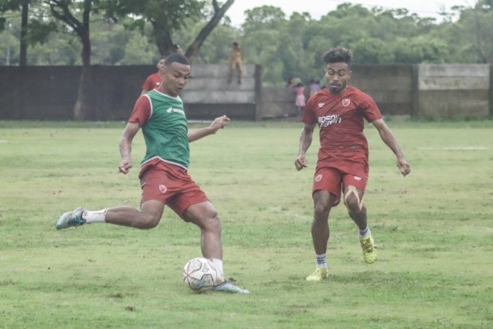 PSM Makassar Umumkan Julyano Pratama sebagai Rekrutan Baru