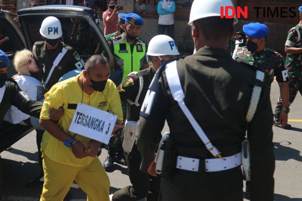 [FOTO] Adegan Rekonstruksi Kecelakaan Nagreg, Anggota TNI AD Pelakunya