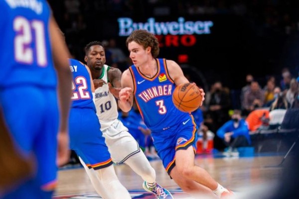 Rookie NBA yang Impresif Itu Bernama Josh Giddey