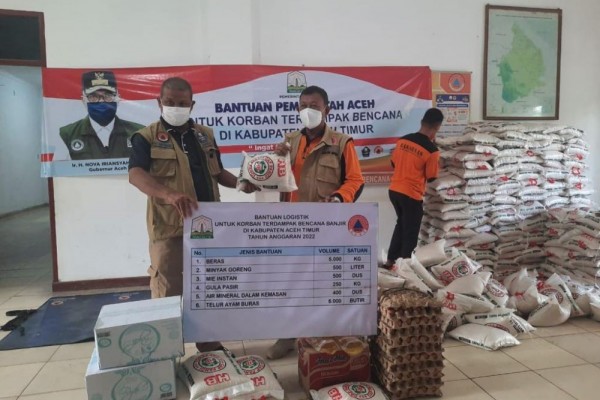 Pemerintah Aceh Mulai Salurkan Bantuan Masa Panik untuk Korban Banjir
