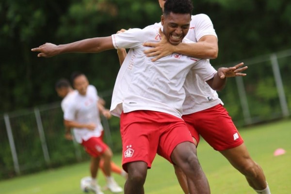 Persik Kediri Boyong Wonderkid Asal Papua, Jeam Kelly Sroyer