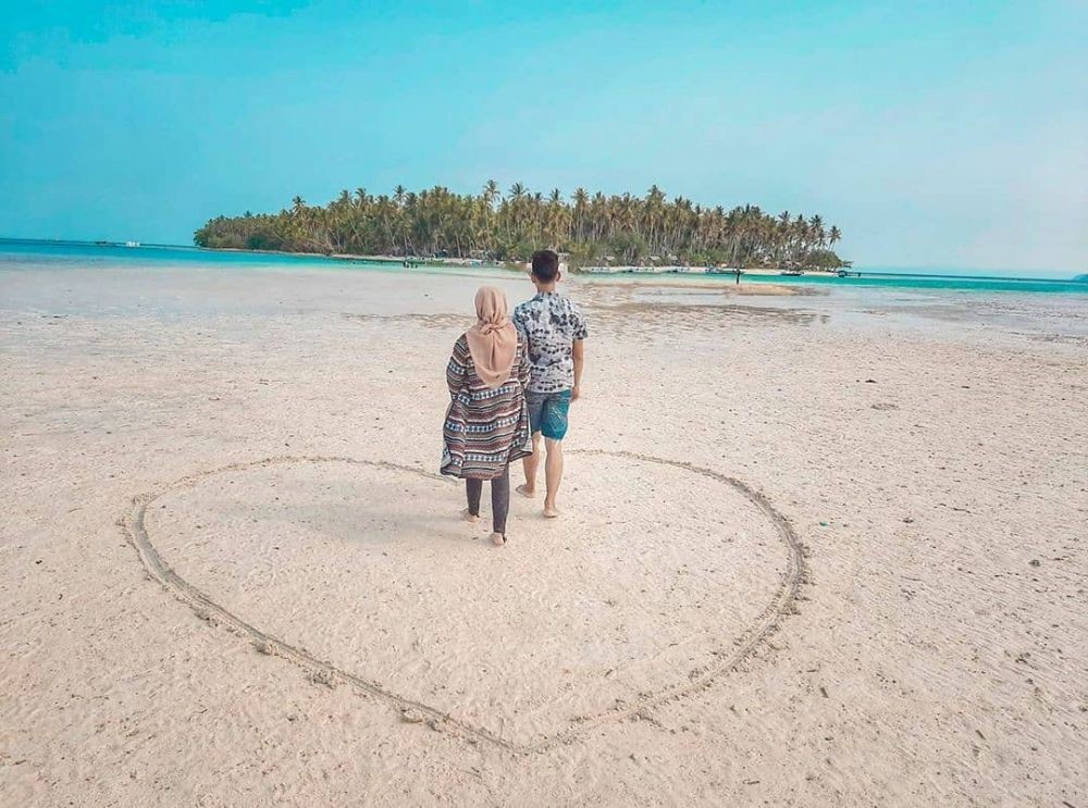 Pesona Pulau Mahitam, Surga Jatuh di Bumi Lampung