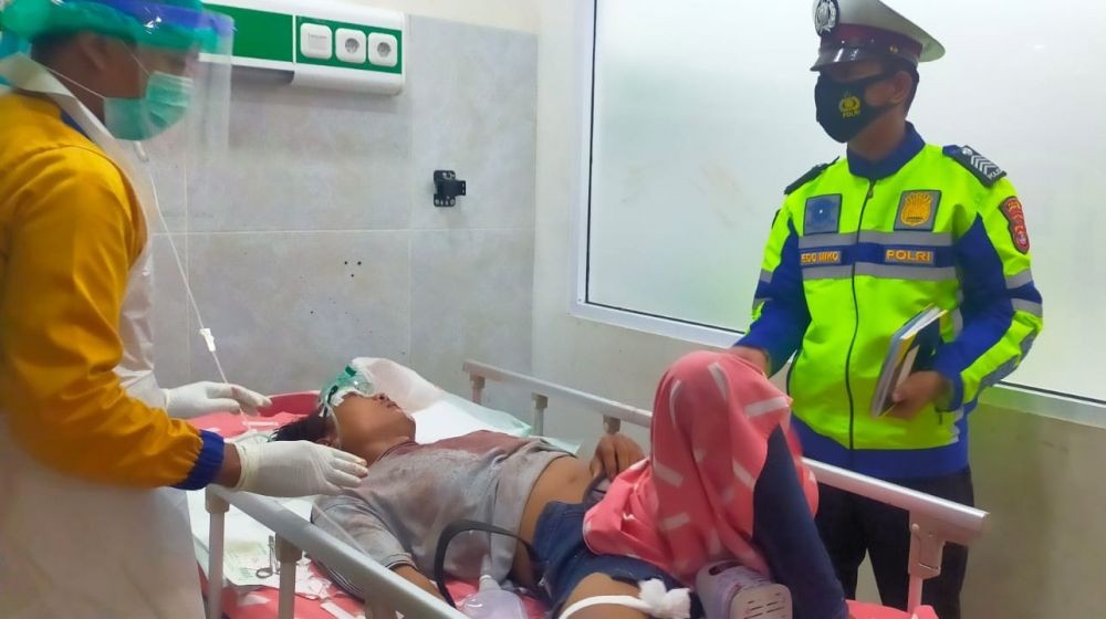 Kecelakaan Maut Truk Vs Pajero di Tol Lampung, Satu Korban Meninggal