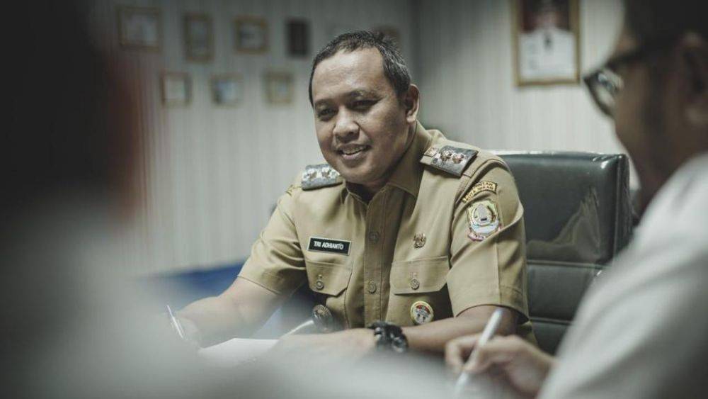 Pemkot Bekasi Bangun Palang Pintu Otomatis Rp585 Juta