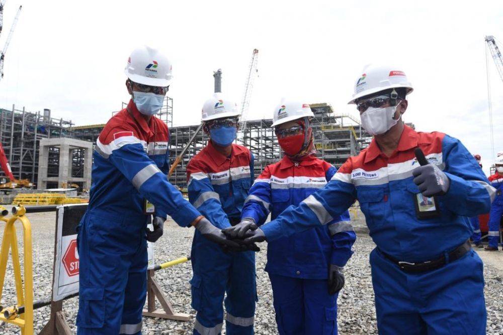 Proyek Kilang Pertamina Di Balikpapan Lampaui Target