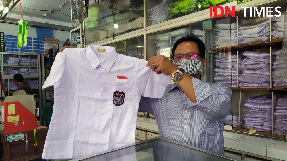 Pemkot Yogyakarta Larang Sekolah Jual Seragam untuk Siswa Baru  