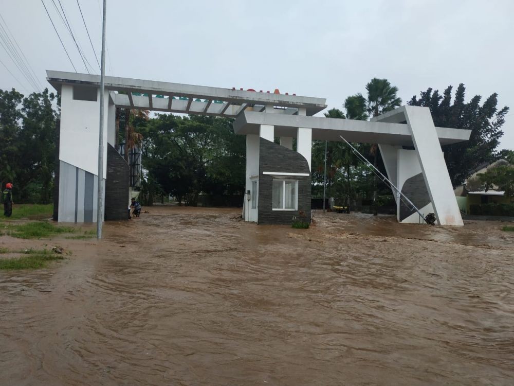 Banjir Jember, 2 Meninggal dan 1 Hilang