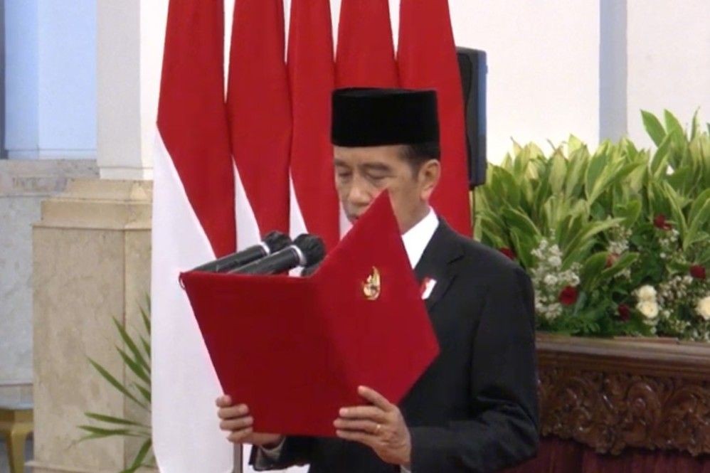 Jokowi Lantik 3 Duta Besar RI, Ada Eks Gubernur Lemhanas