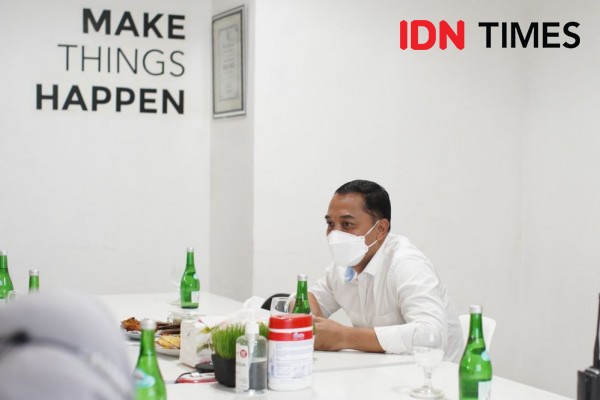 Sambang ke IDN Media, Eri Ajak Media Kritisi Kinerja Pemkot Surabaya