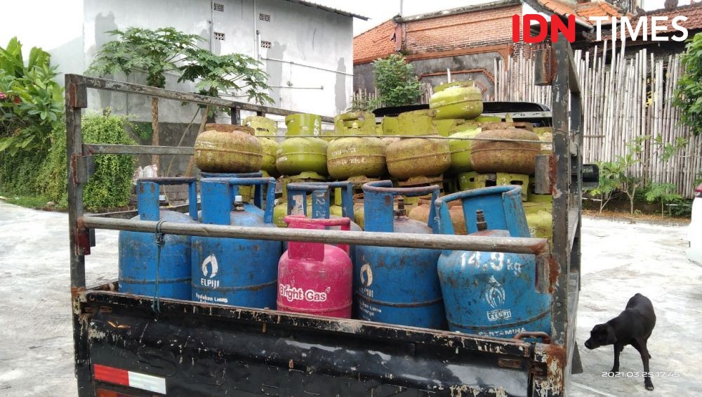 Untung Rp20 Ribu dari Oplos Gas LPG, Laki-laki di Buleleng Digerebek