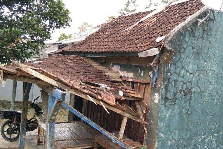 3 Rumah di Kabupaten Tangerang Rusak Akibat Gempa M 6,6