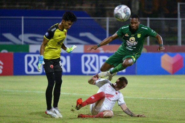 Sinyal Aji Depak Valpoort dari Komposisi Tim Persebaya