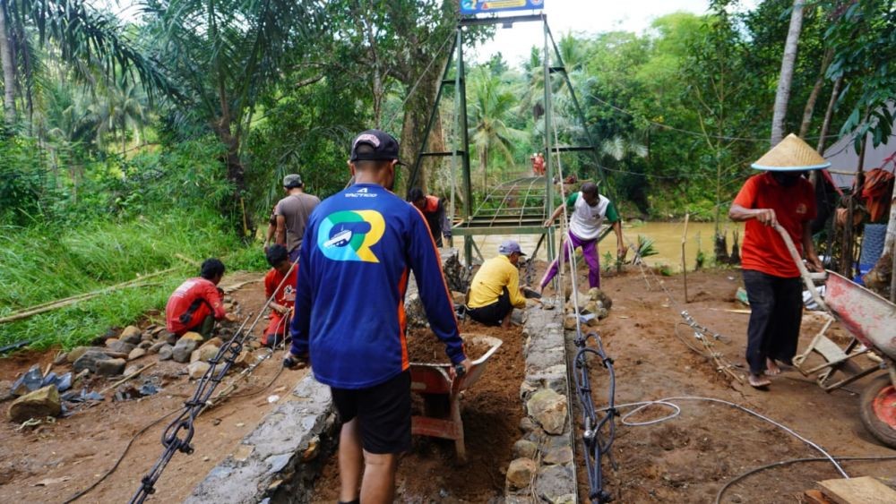 Jabar Quick Respon Bangun Jembatan Gantung Penghubung Desa di Ciamis