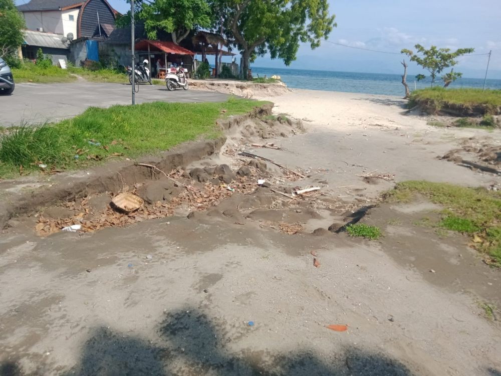 Rusak Parah, Lapangan Olahraga di Nusa Penida Belum Juga Diperbaiki  