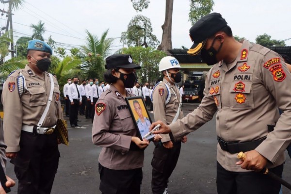 Terlibat Narkotika 2 Anggota Polres Badung Dipecat Dengan Tidak Hormat