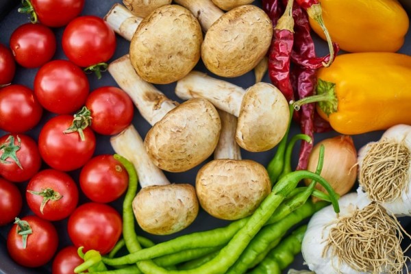 Cukupi Kebutuhan Gizi dari Makanan, Suplemen Hanya untuk Tambahan