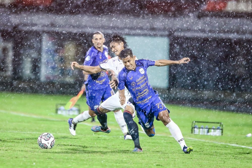 Arema FC Antusias Bermain di Kandang PSIS Semarang di Laga Uji Coba  