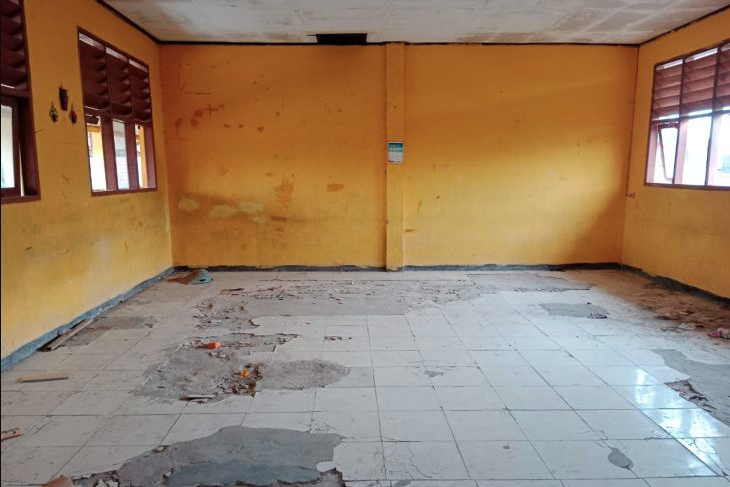 Prihatin, 9 Ruang kelas SMP Negeri di Tangerang Ini Rusak Parah