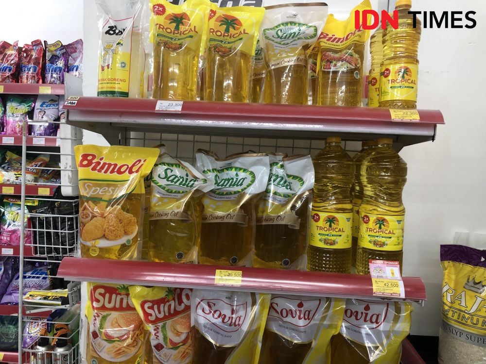 Minyak Goreng Rp14 Ribu Bisa Dibeli di Indomaret-Transmart